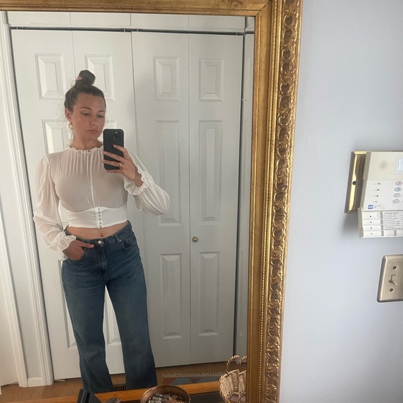 NWT Prettylittlething white mesh blouse with hook and eye under bust size 4 - Picture 2 of 5